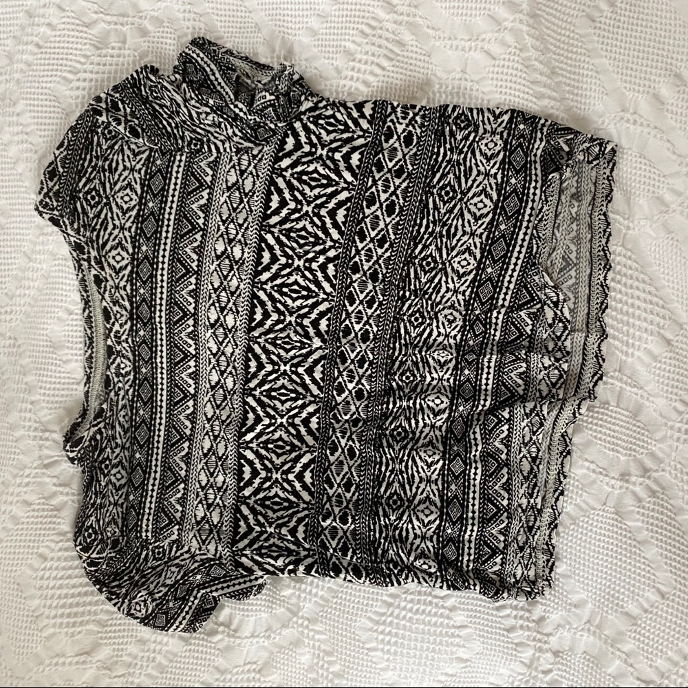 Tribal print crop top